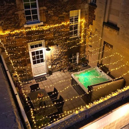 Dream Stays Bath - Trim Street Townhouse With Hot Tub Kültér fotó